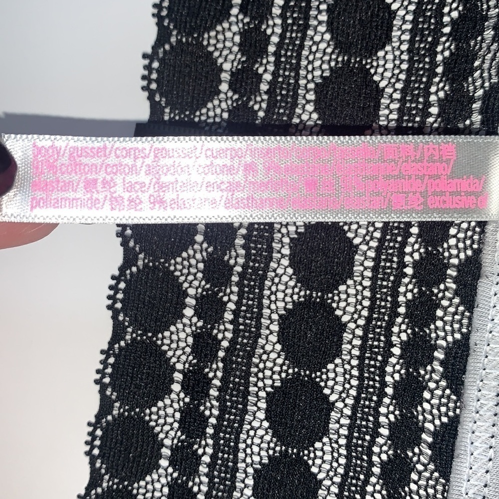 VS PINK Hipster Panty - Picture 6 of 6